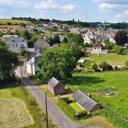 A La Bonne Franquette Berceenne Au Calme De Sa Campagne Environnante Pensionat